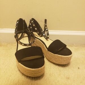 Marc Fisher Jaclyn Black Suede Esparille Sandals